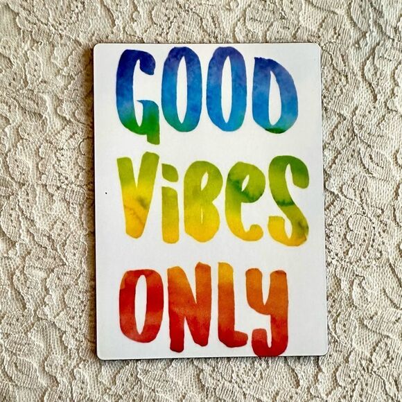 Colorful 'Good Vibes Only' Magnet - Picture 1 of 4